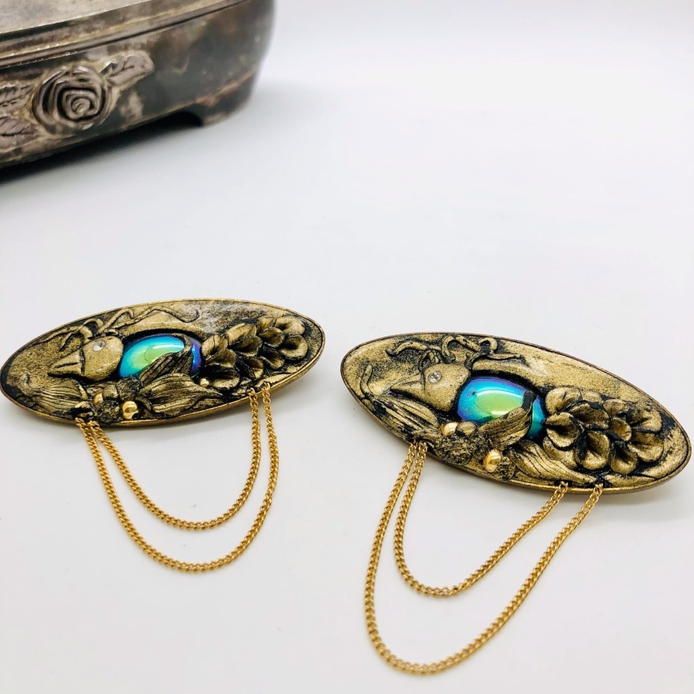 Vintage art nouveau repousse bird brooch pair 🐦🐦